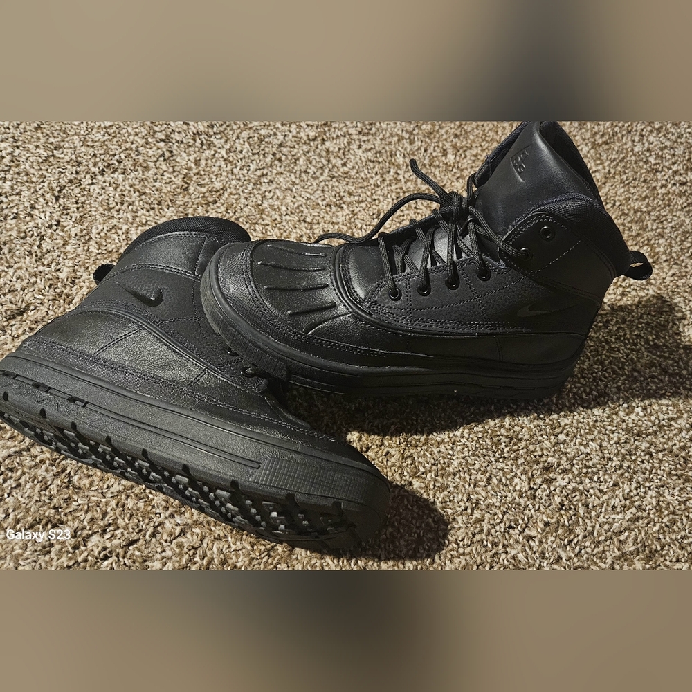 Nike winter Boots